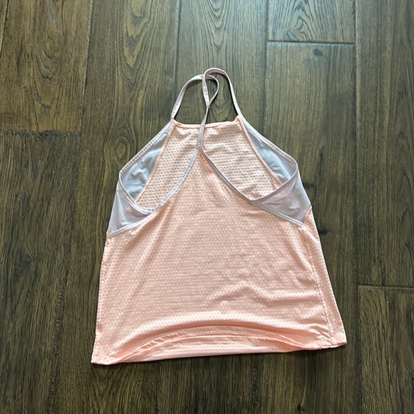 Women’s XS 4 piece Tank Top Lot - Picture 7 of 7